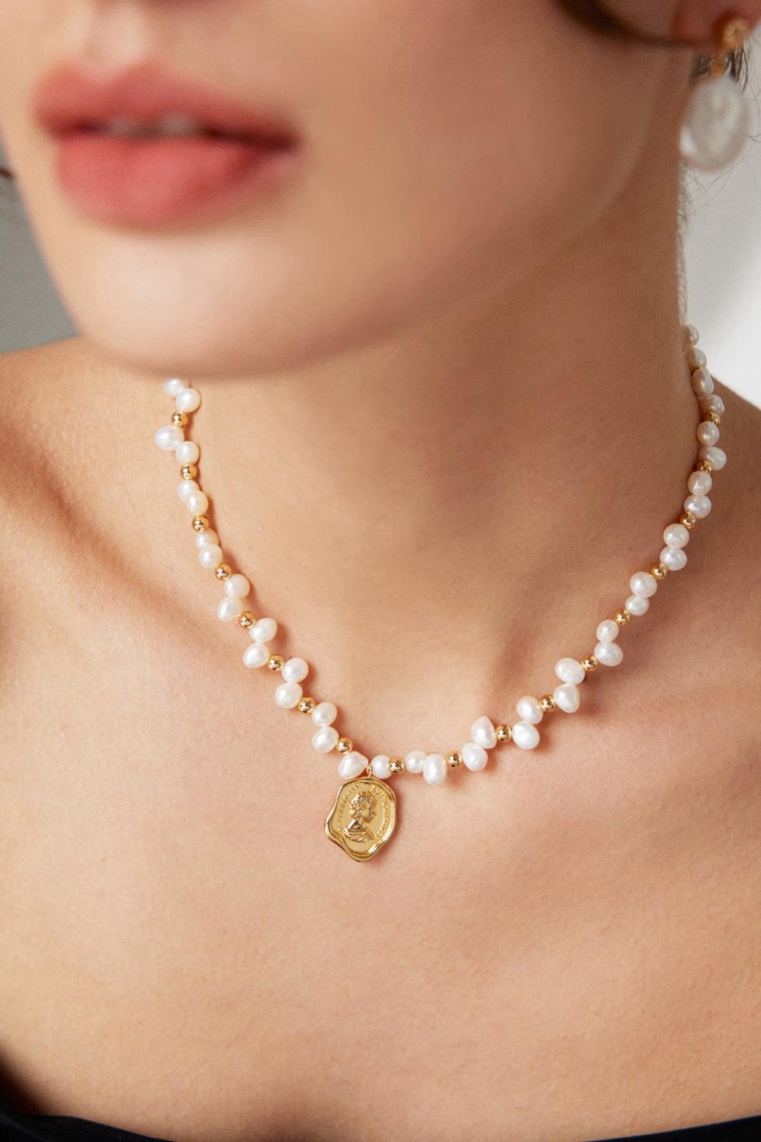 Crown Muse|S925 Natural Pearl Medallion Necklace