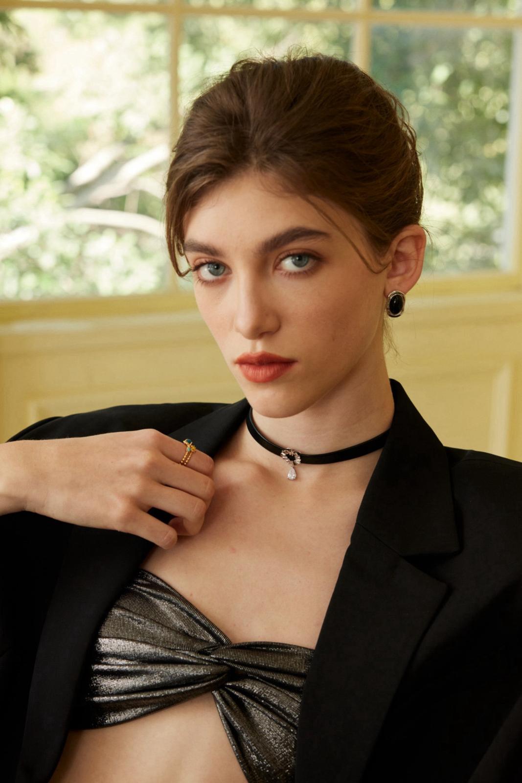 Celestial Drop|S925 Heart-Shaped Zircon Velvet & PU Choker