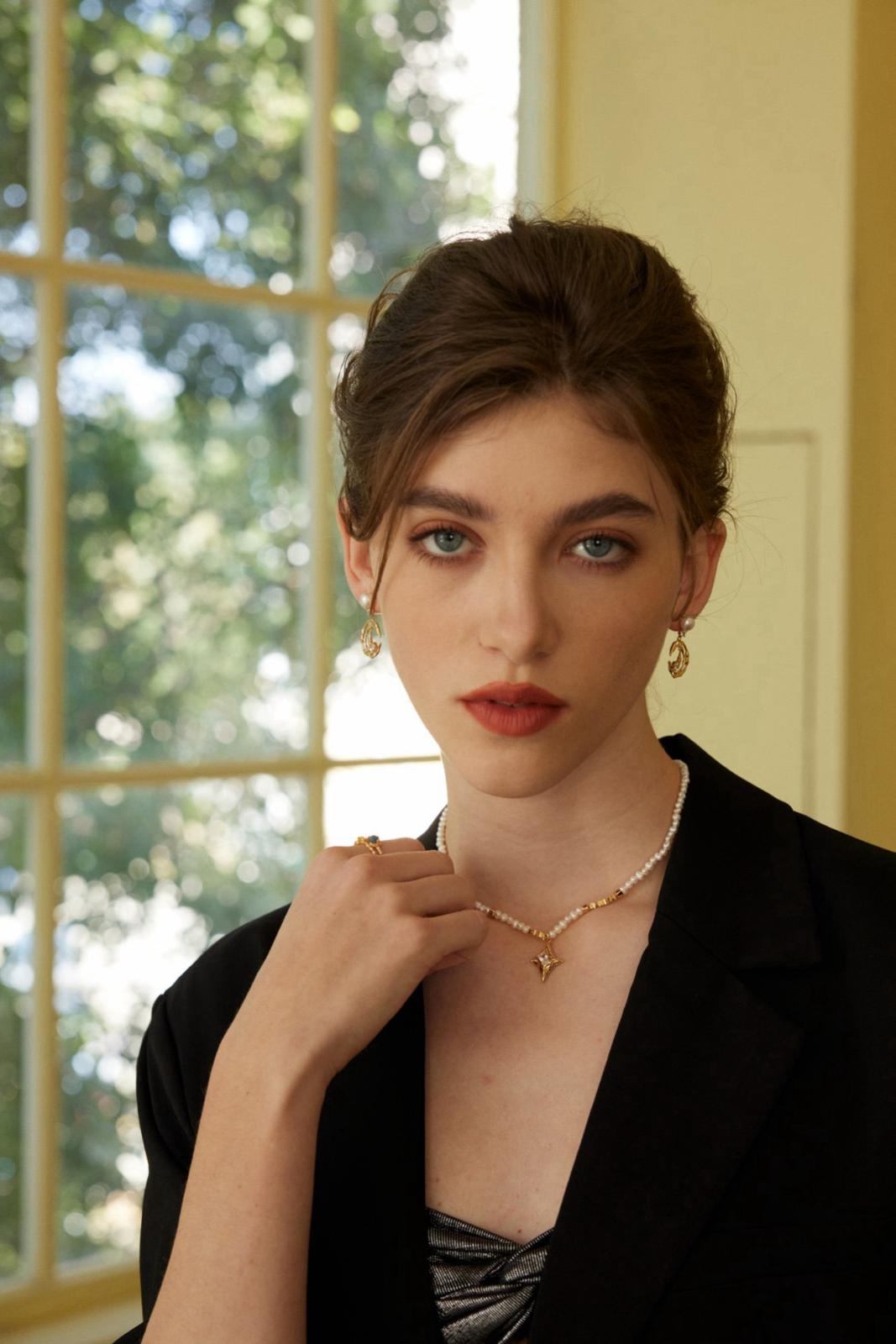 Starlit Gleam｜S925 Pearl Necklace with Zircon Pendant